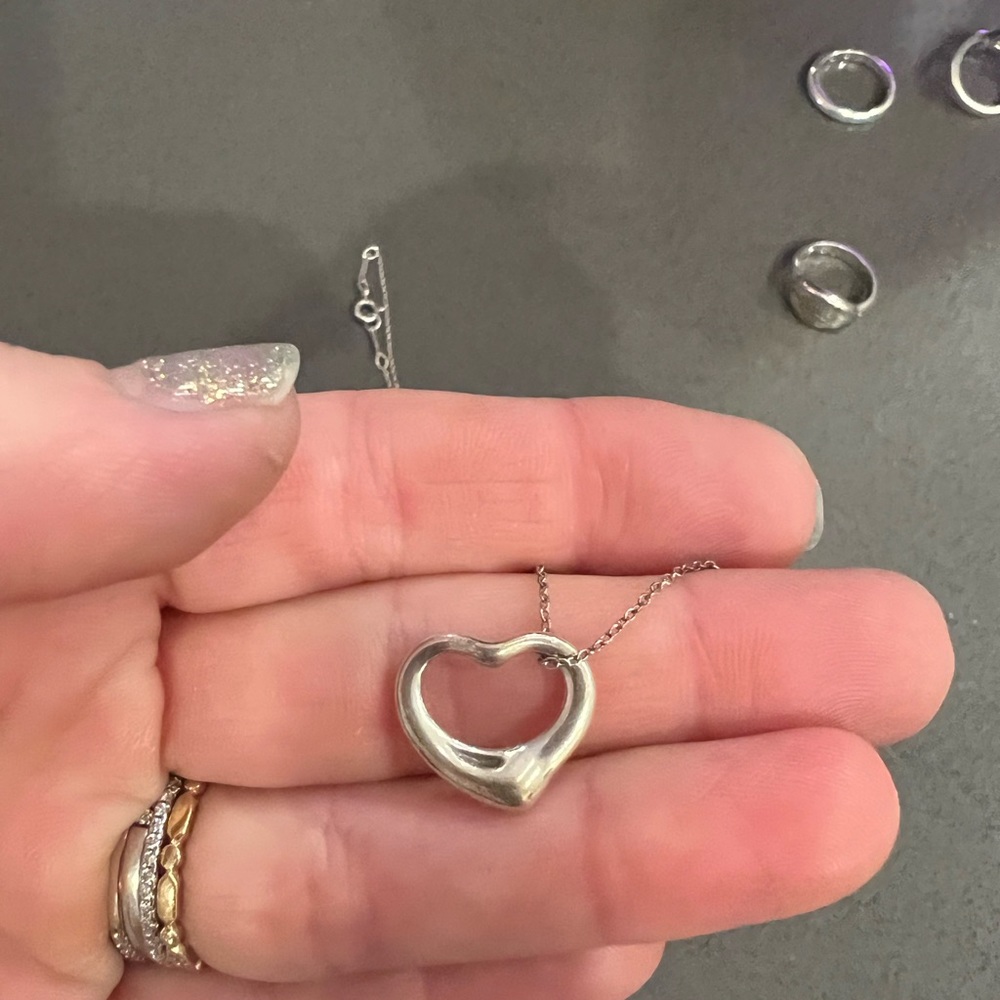 Tiffany & Co 16mm .925 sterling silver Elsa Peretti Open Heart necklace - Picture 5 of 7